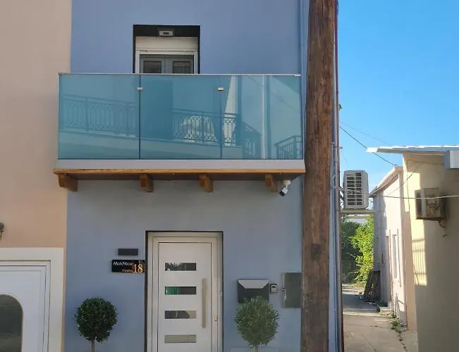 Matchbox, 4 Season House Apartment *