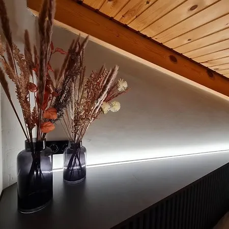 Matchbox, 4 Season House Апартаменты *