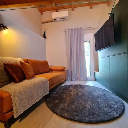 Apartman Matchbox, 4 Season House *