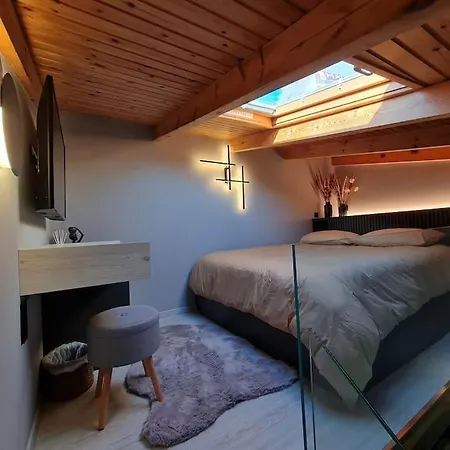 Apartman Matchbox, 4 Season House